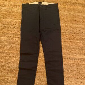 NWT J.Crew Men's 484 Slim Straigh Pants Chinos Navy Blue 29x32. New.